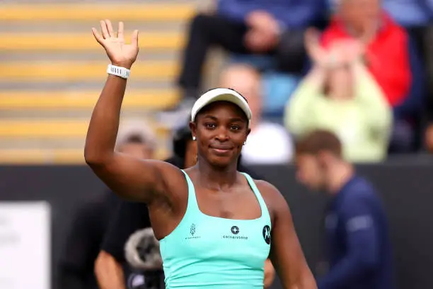 BIRMINGHAM, ENGLAND - JUNE 17: Sloane Stephens of United States acknowledges the fans after victory against Yue Yuan of China following the Women's Singles Round of 32 match on Day Three of the Rothesay Classic Birmingham at Edgbaston Priory Club on June 17, 2024 in Birmingham, England. (Photo by Paul Harding/Getty Images for LTA)